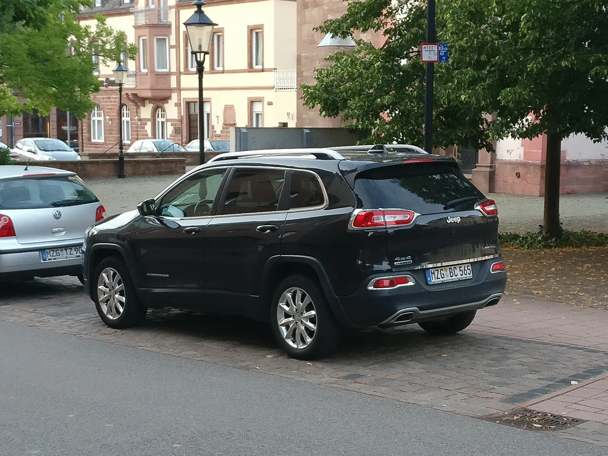 Peças para Jeep Cherokee em Dourados MS, estoque na 4X4 Auto Peças